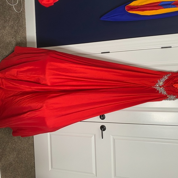 Red Tony Bowls Pageant Prom Gown - Picture 9 of 14